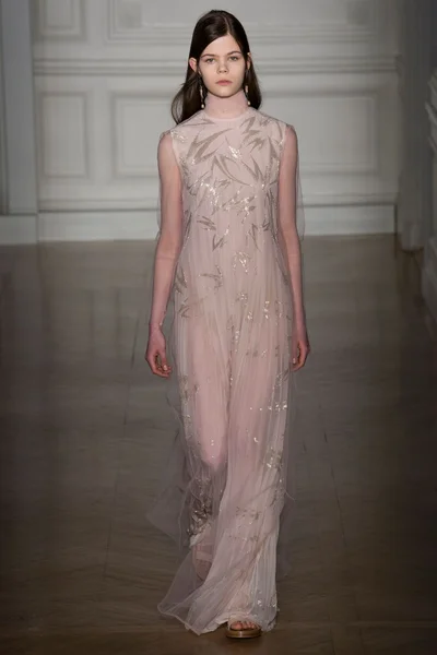 Look 39